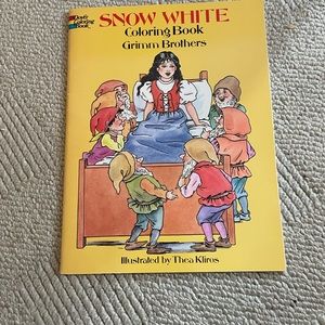 VTG SNOW WHITE DOVER COLORING BOOK PAPERBACK RARE NEW